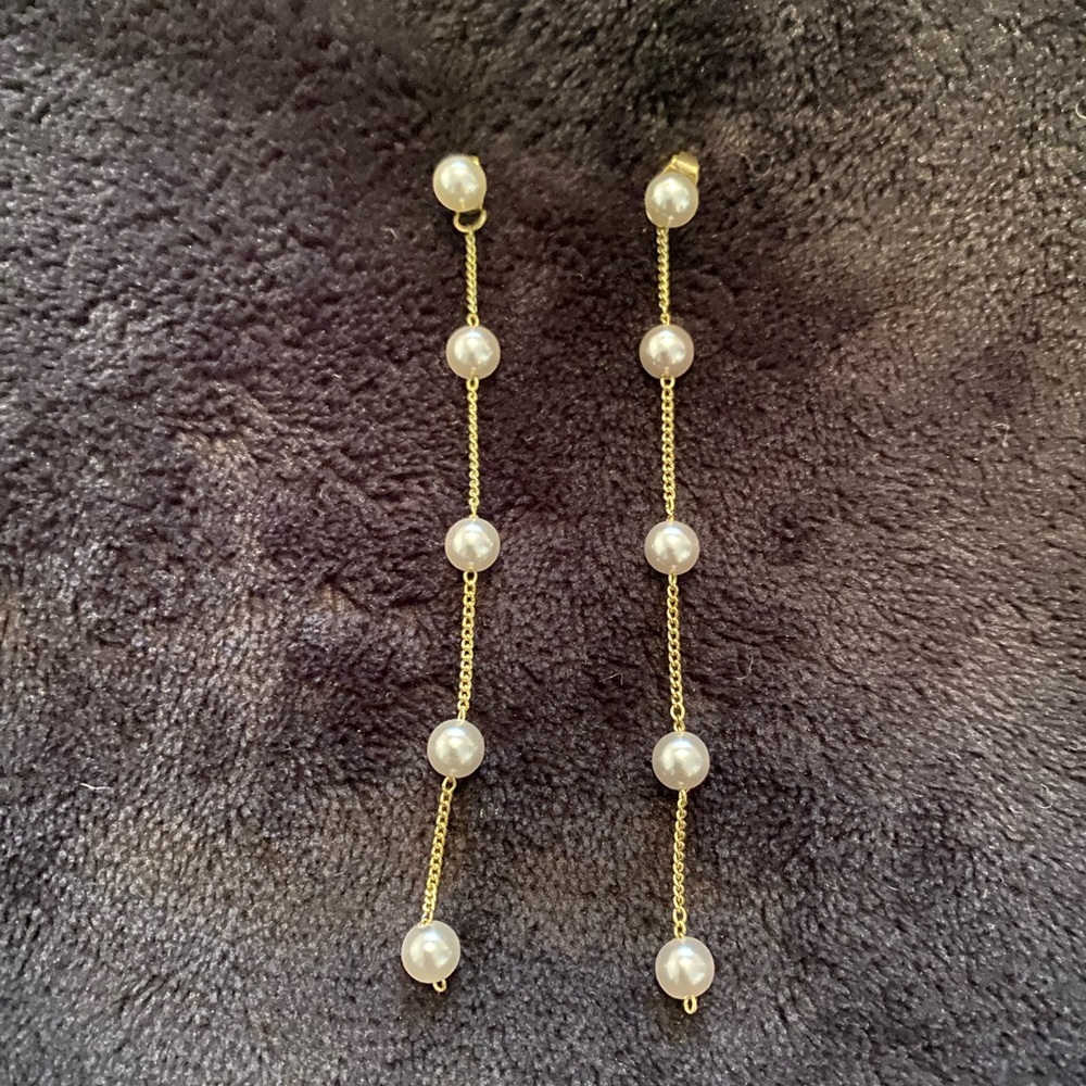 Pearl Drop Earrings